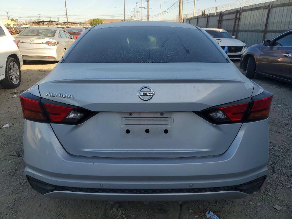 2021 Nissan Altima s