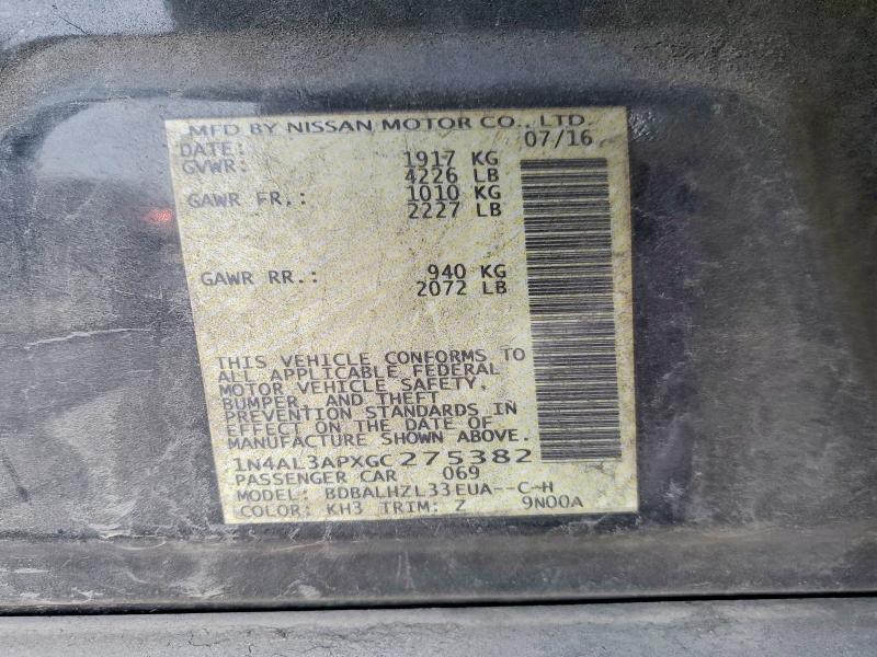 2016 Niss Altima 2.5 sr