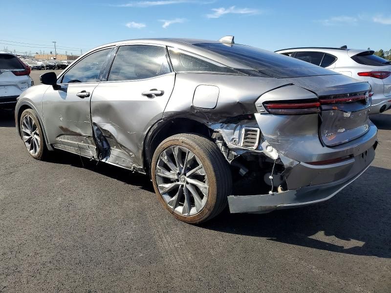 2023 Toyota Crown xle