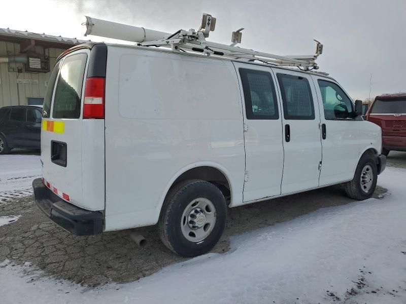 2013 Chevrolet Express 2500 Utility / Service van