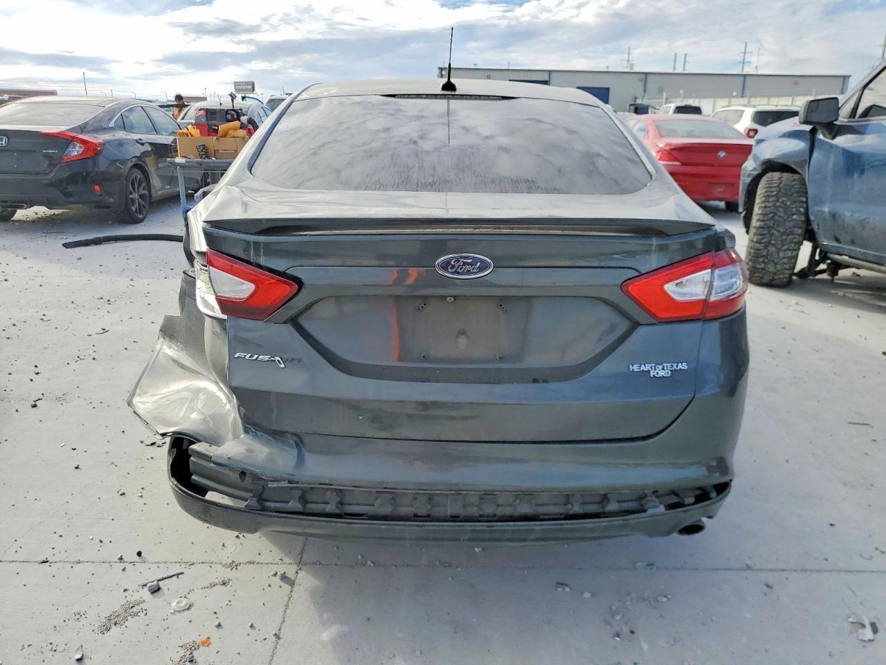 2016 Ford Fusion s