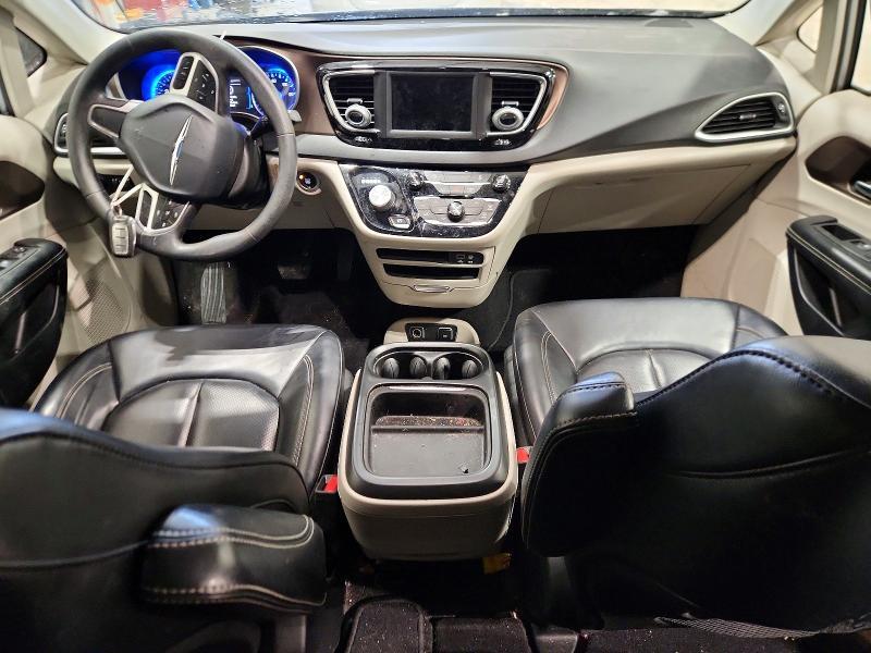 2020 Chrysler Voyager lxi