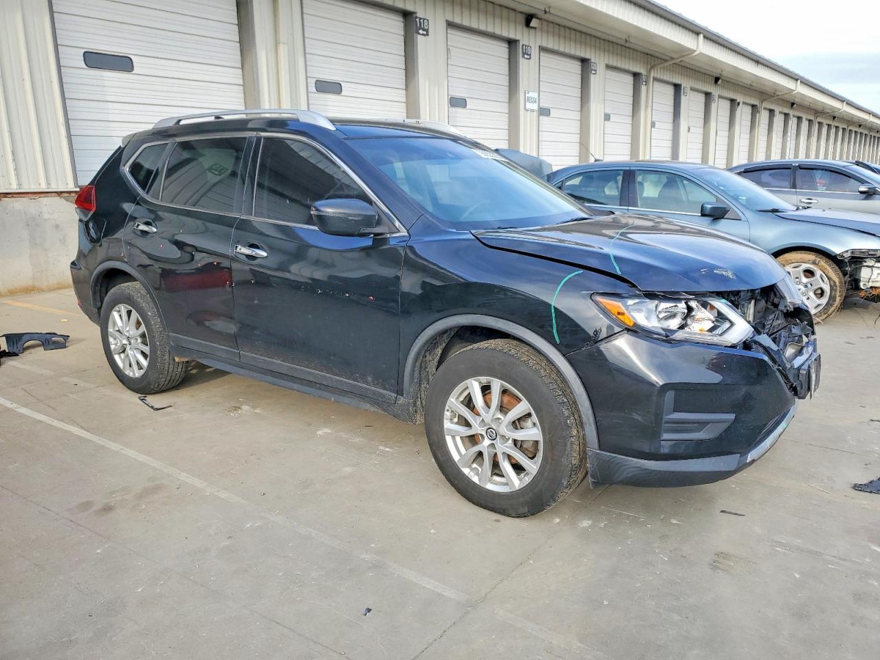 2020 Nissan Rogue s