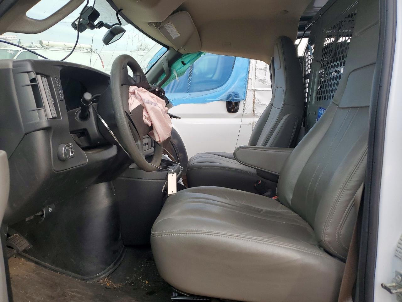 2025 GMC SAVANA2500