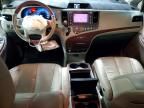 2011 Toyota Sienna xle
