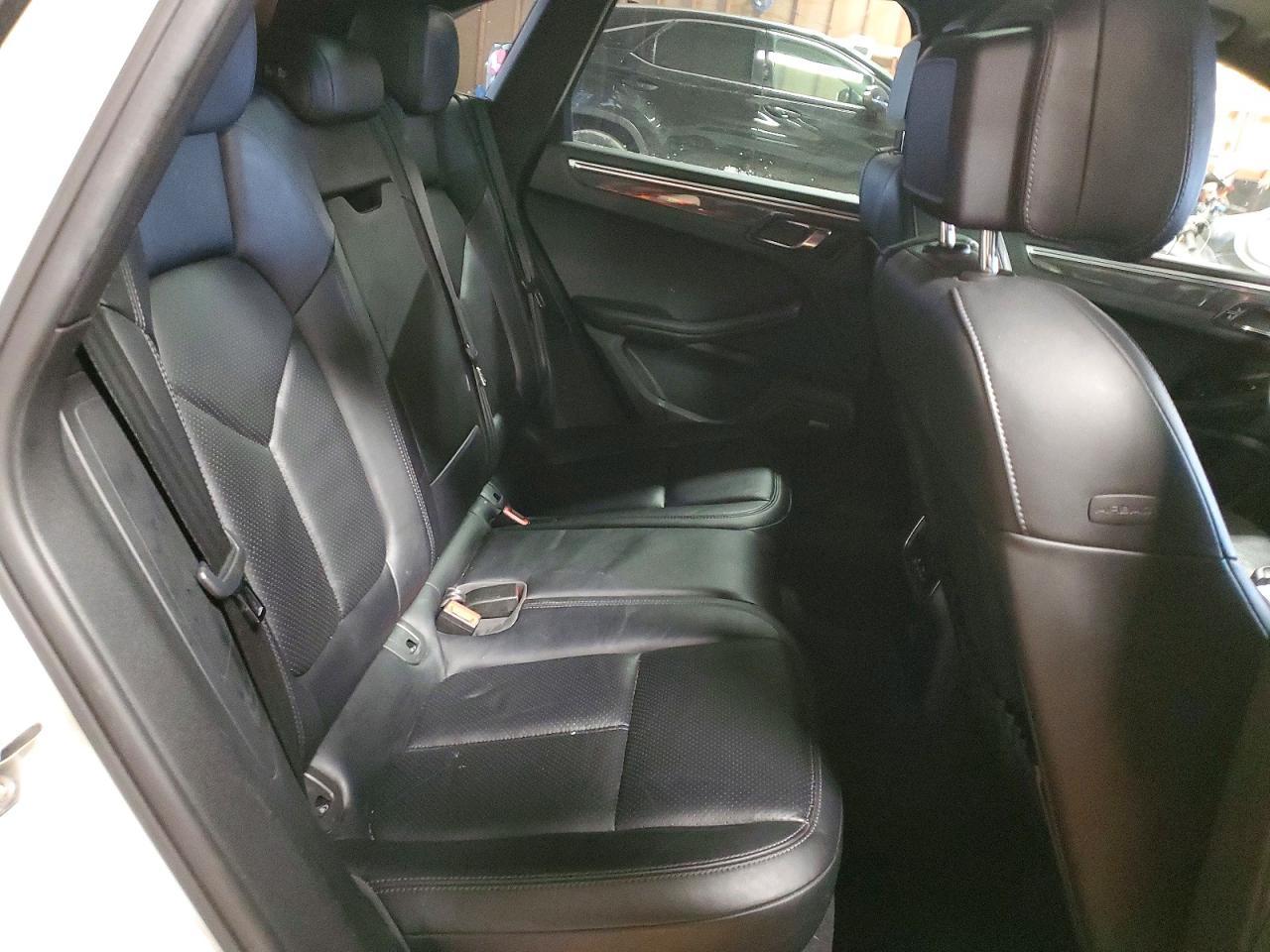 2017 Porsche Macan s