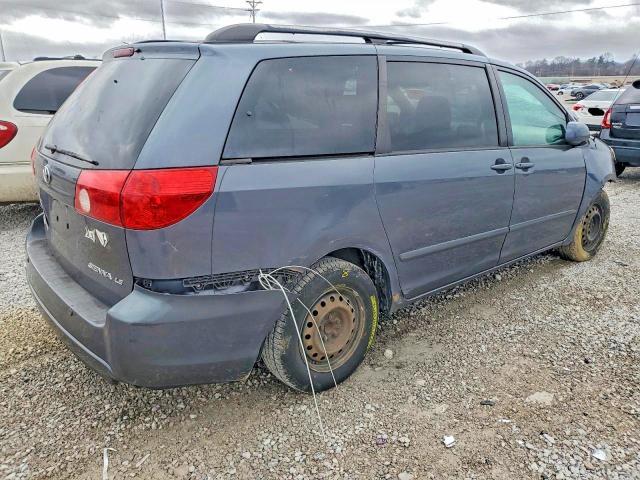 2009 Toyota Sienna ce