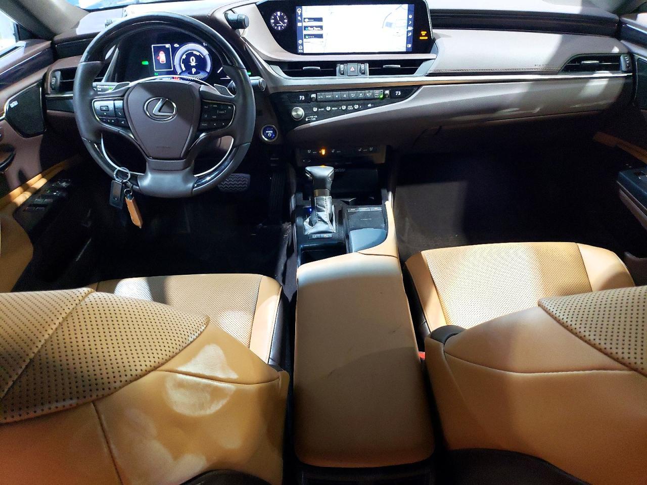 2021 Lexus Es 300h
