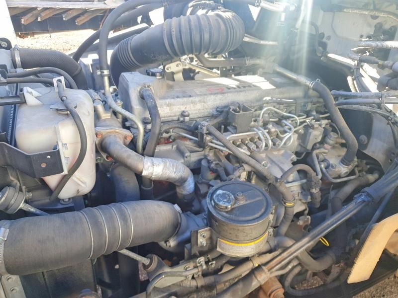 2007 Hino 258/268 box Truck