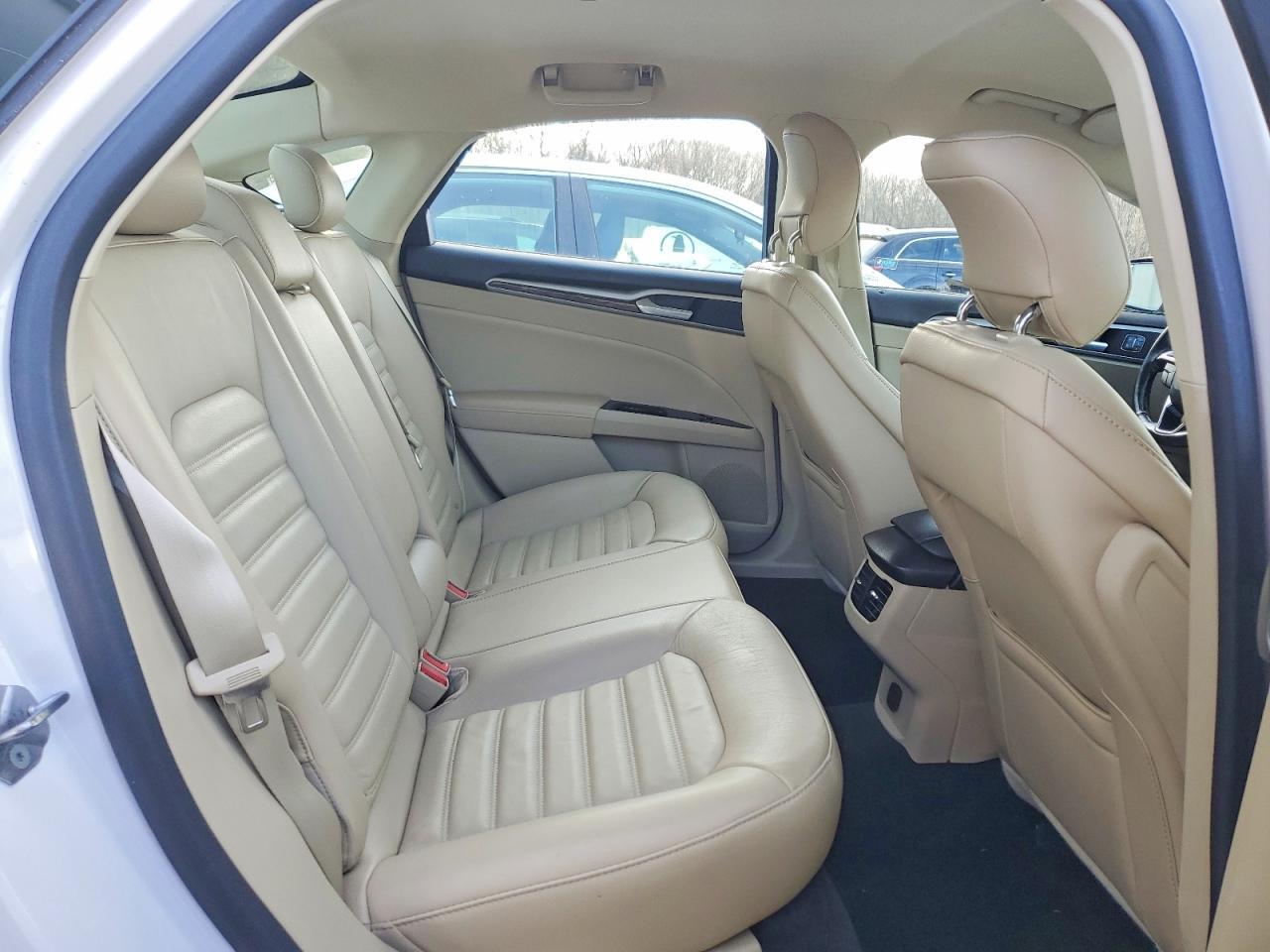 2013 Ford Fusion se