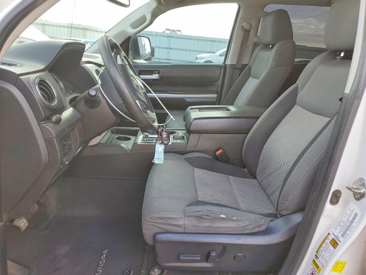 2016 Toyota Tundra Crewmax SR5