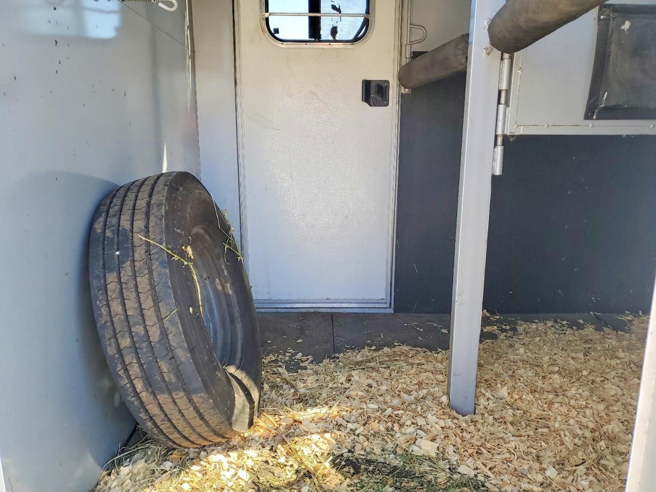 2015 Adam Trailers 2015 Adam D62-14 Livestock Trailer