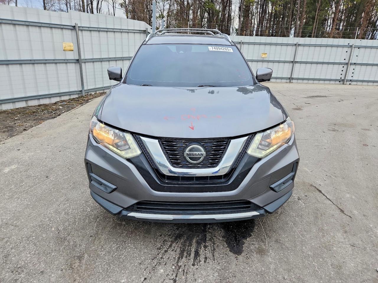 2020 Nissan Rogue s