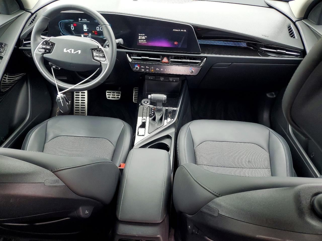 2025 KIA Niro ex