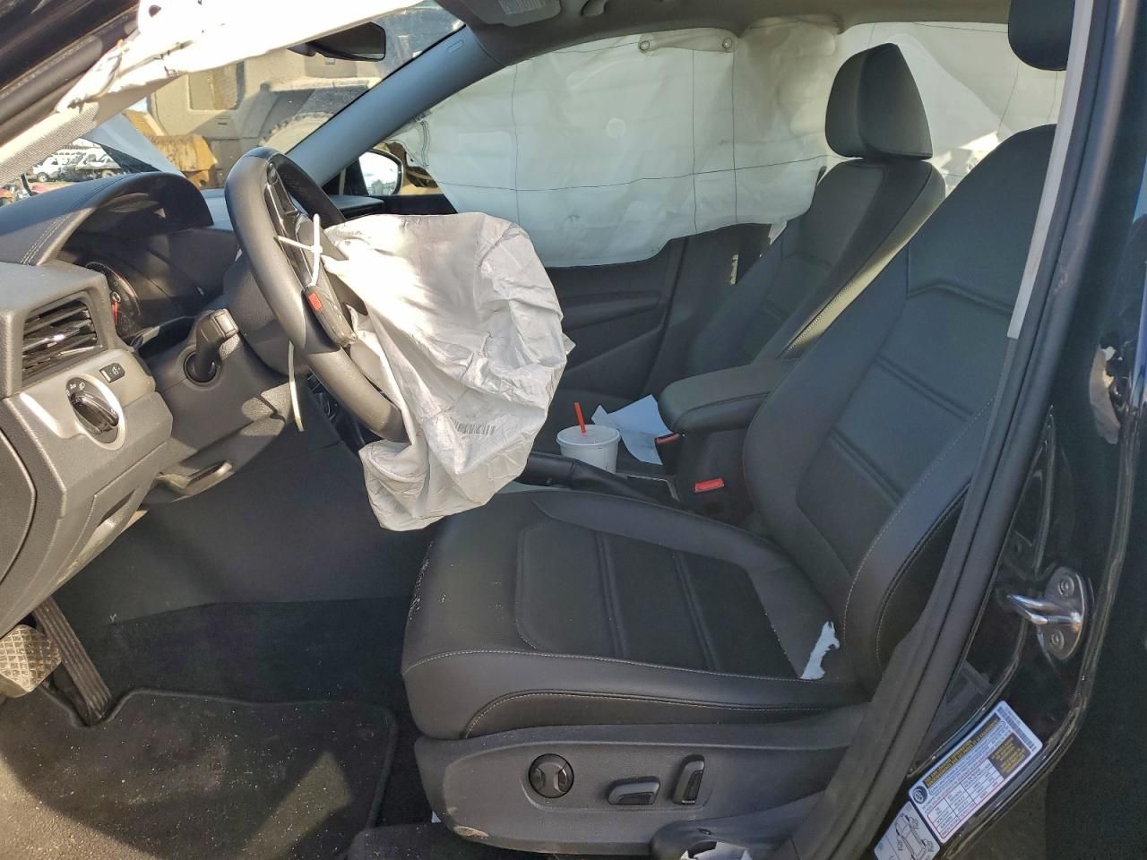 2022 Volkswagen Passat se