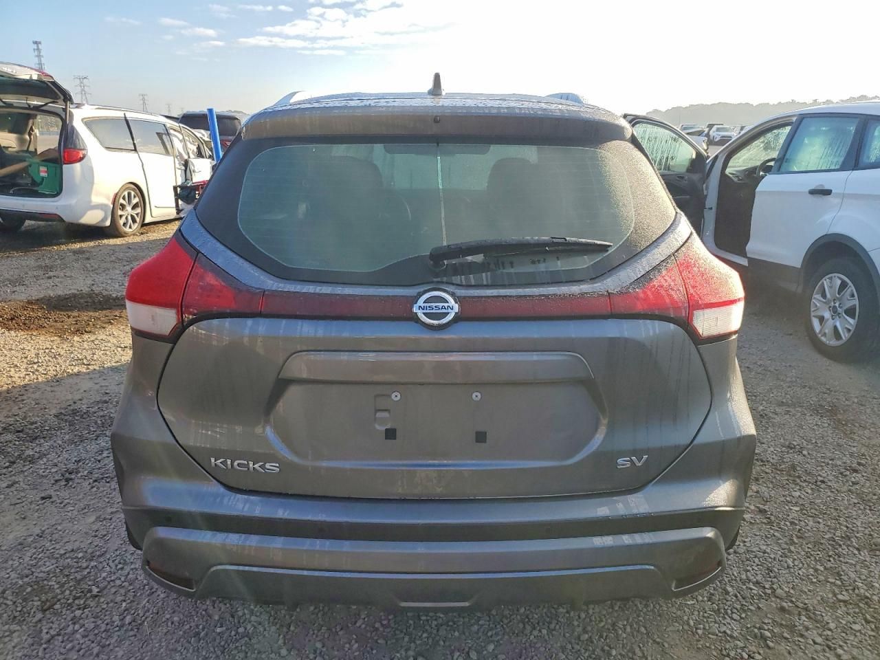 2021 Nissan Kicks sv