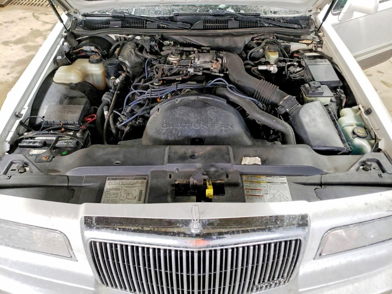 1997 Lincoln Town car Signature