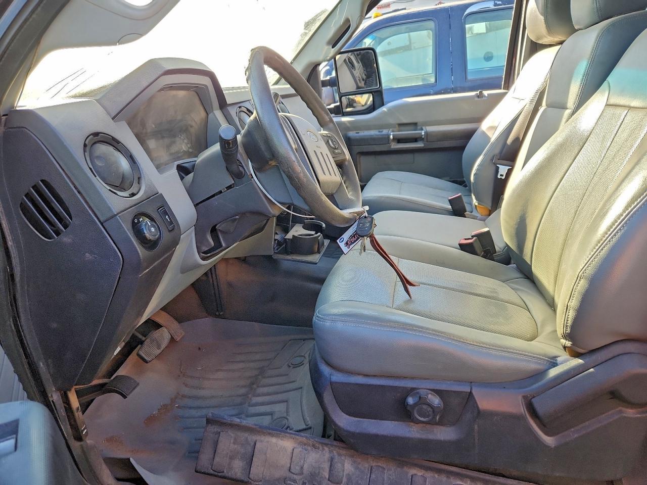 2016 Ford F250 Truck Cab AND Chassis