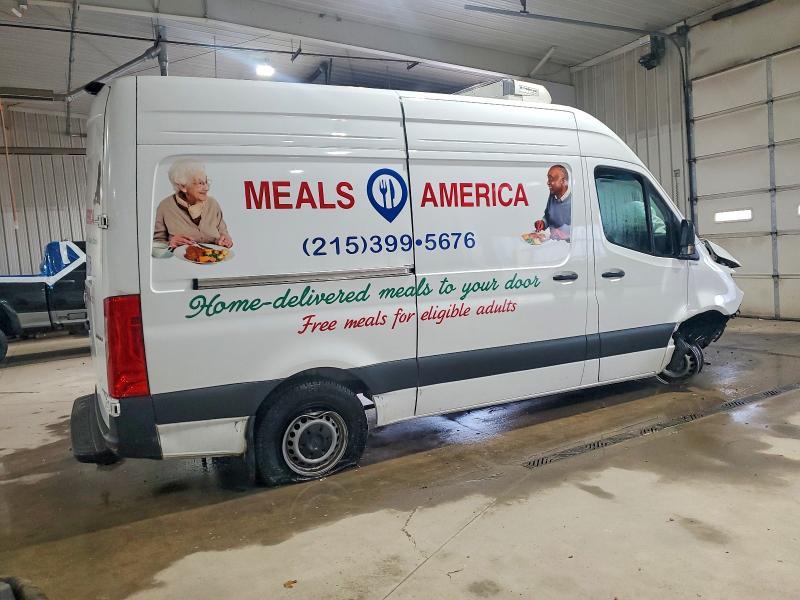 2024 Mercedes-Benz Sprinter 2500 Refrigerated Delivery van