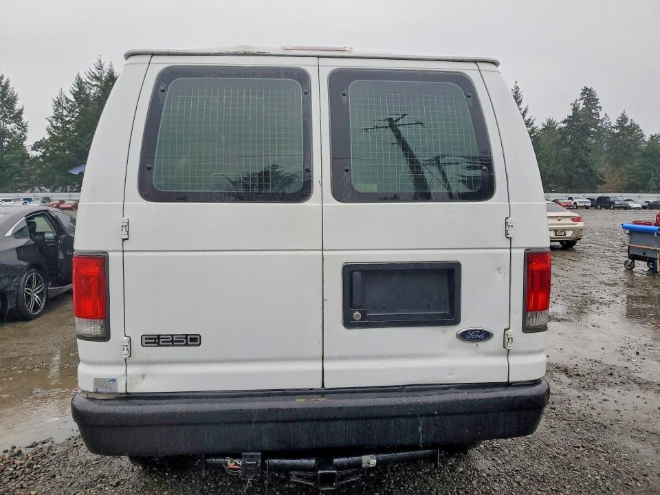 2000 Ford Econoline E250 van
