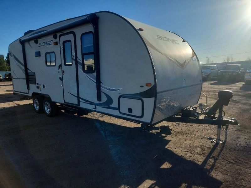 2015 Venture Sonic 220vrb