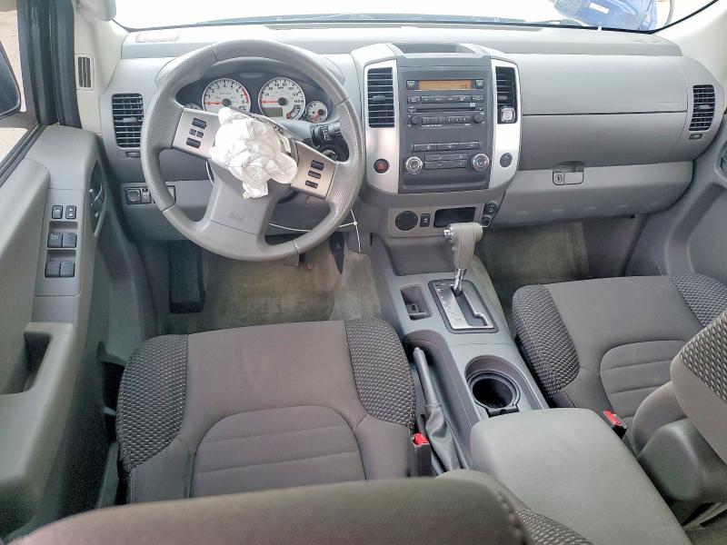 2012 Nissan Frontier s