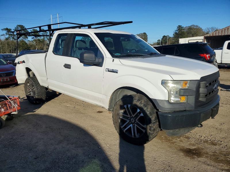 2015 Ford F150 Super cab