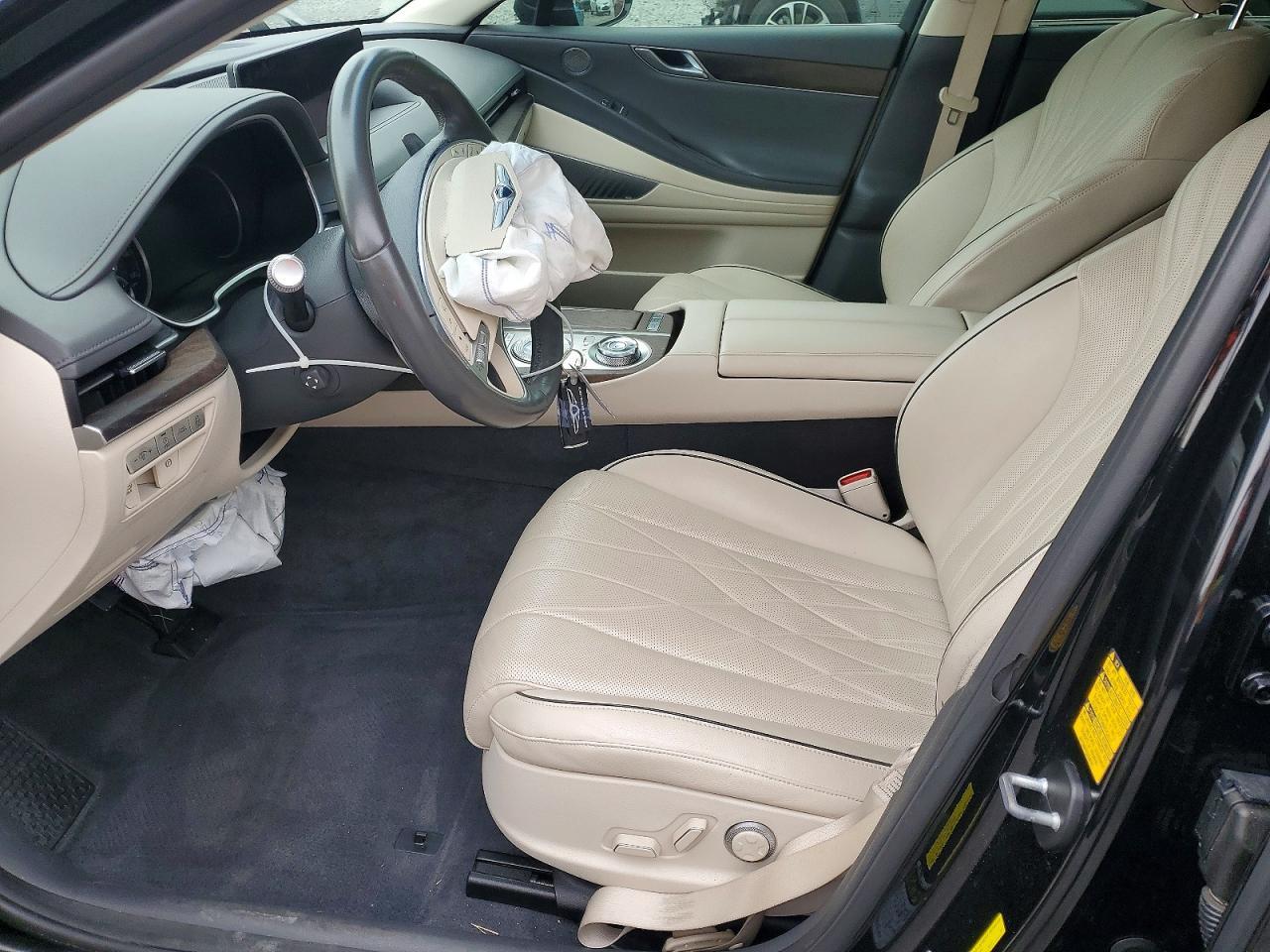 2021 Genesis G80 Base
