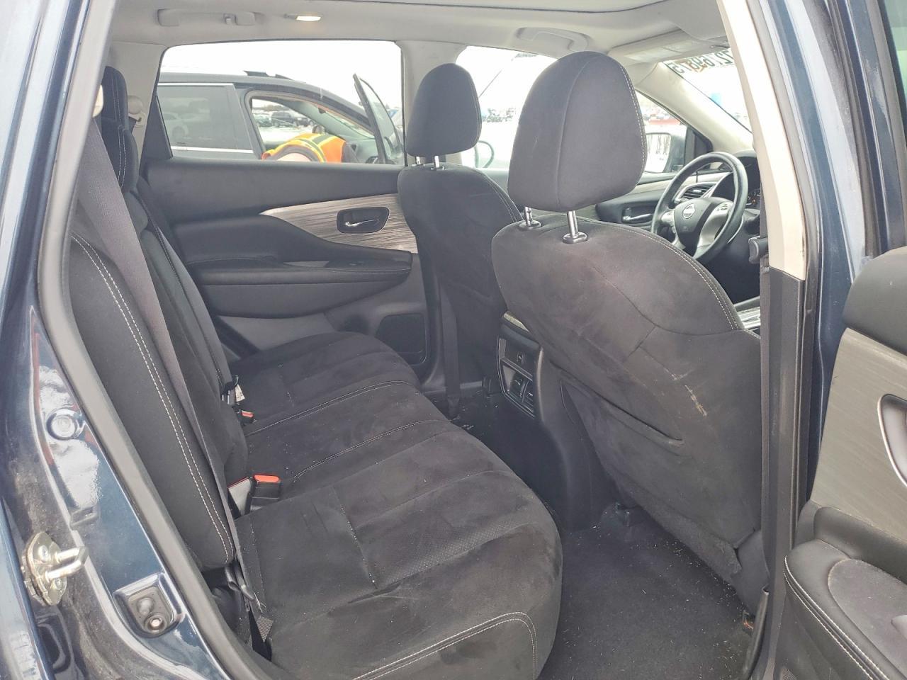 2018 Nissan Murano s