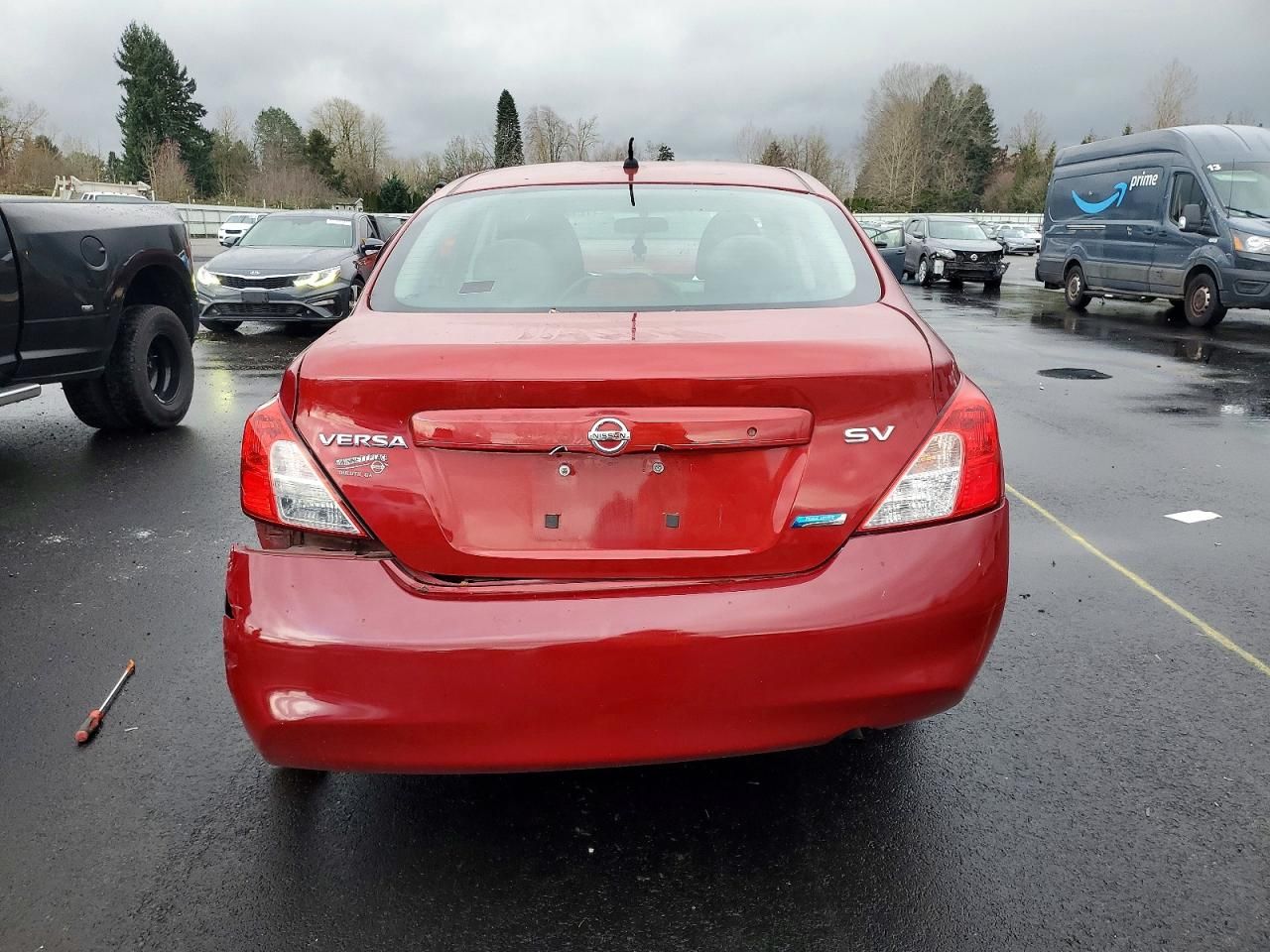 2012 Nissan Versa s