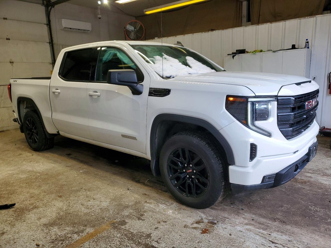 2023 GMC Sierra K1500 Elevation
