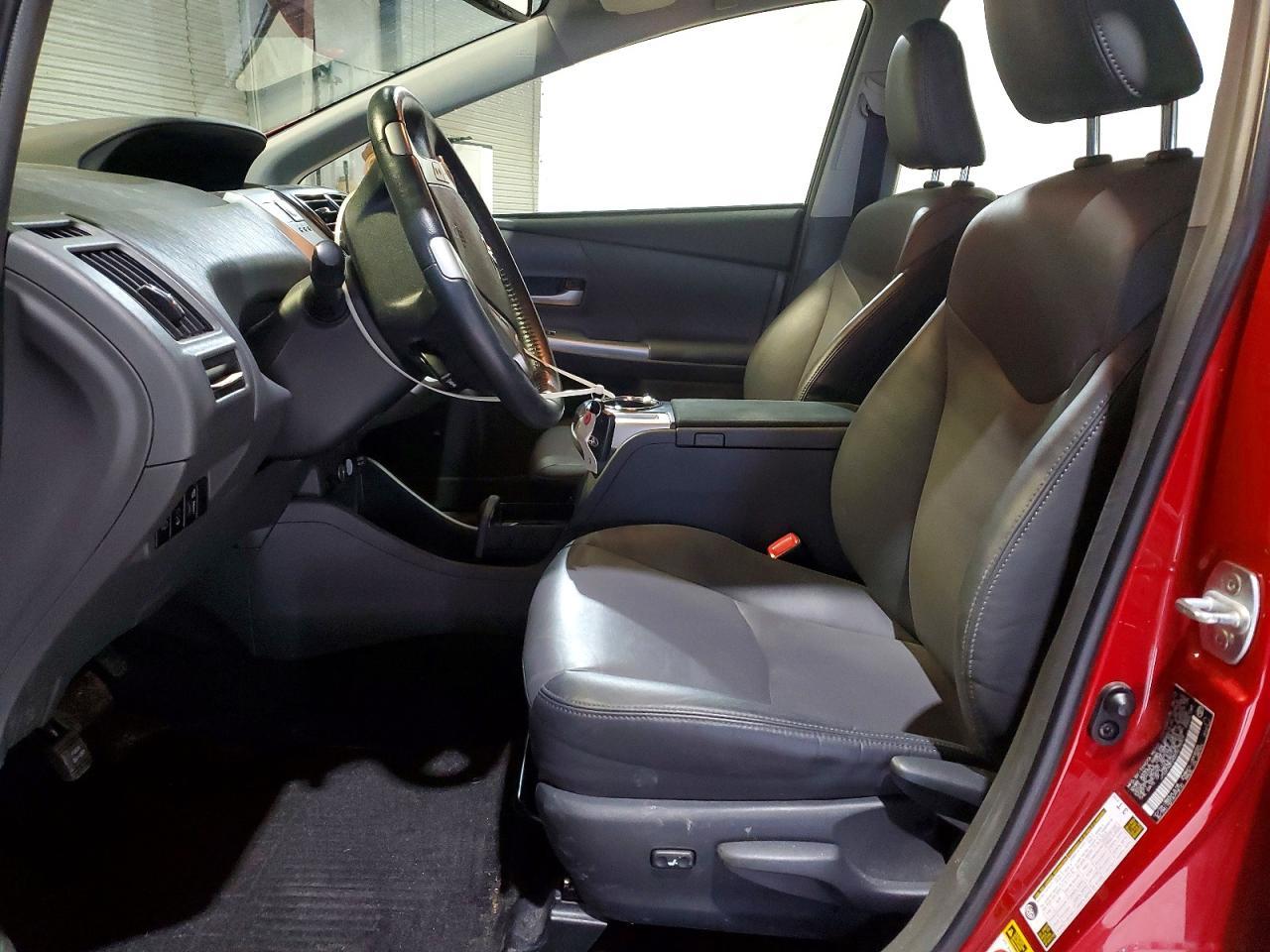 2013 Toyota Prius v