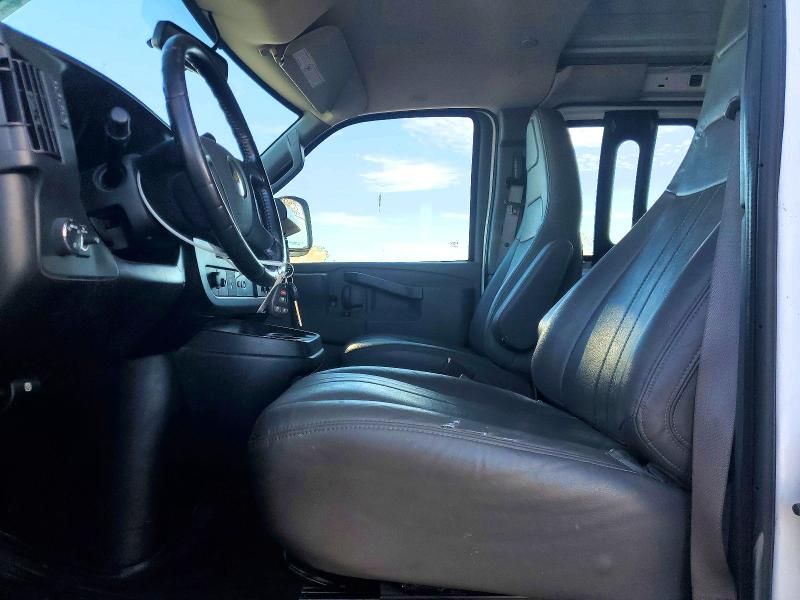 2020 Chevrolet Express G2500