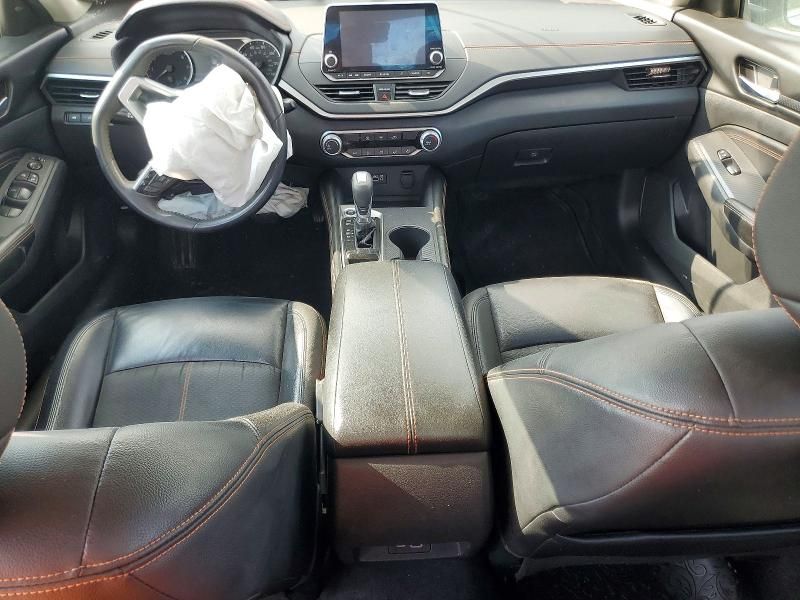 2021 Nissan Altima sr