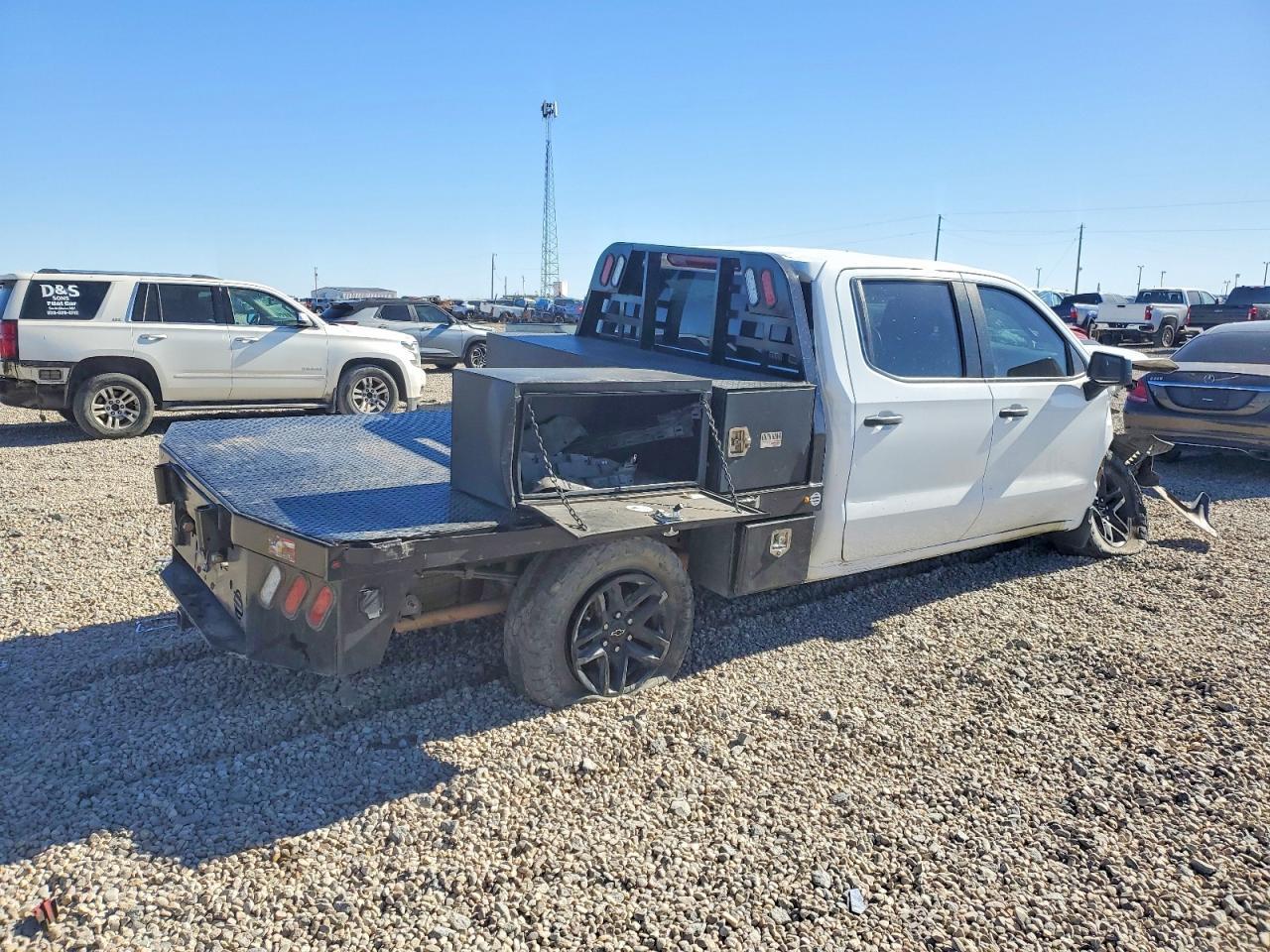 2023 Chevrolet Silverado 1500 Flatbed Truck