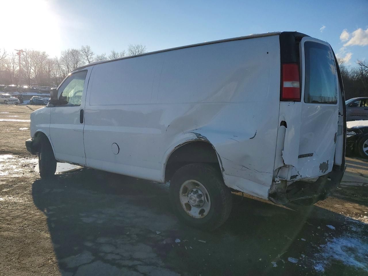 2007 Chevrolet Express G2500 Delivery Van