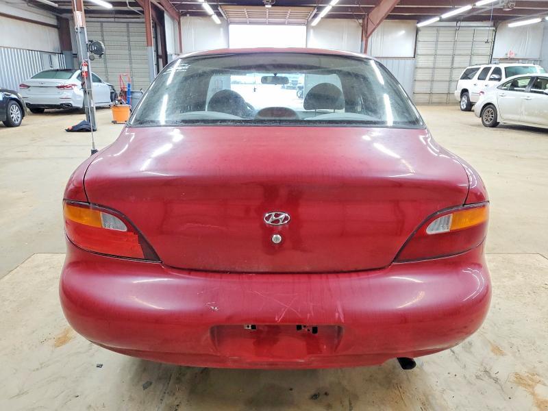 1997 Hyundai Elantra Base
