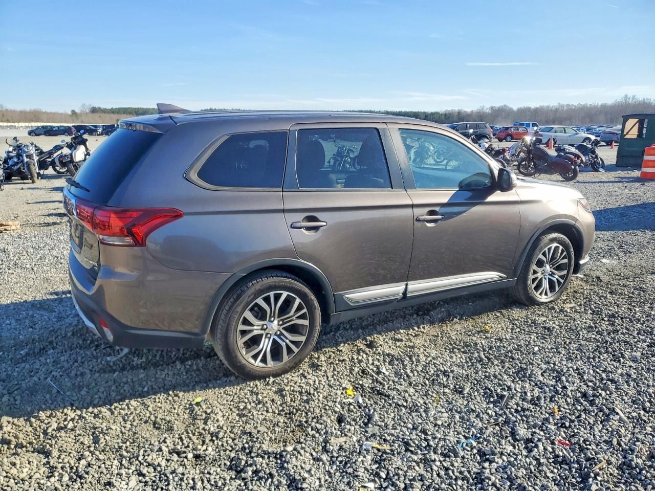 2018 Mitsubishi Outlander se