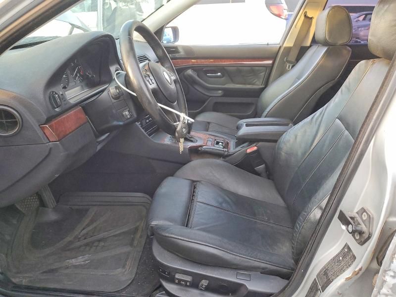 2002 BMW 525 i Automatic