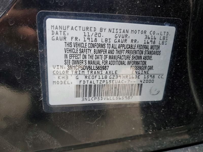 2020 Nissan Kicks sr