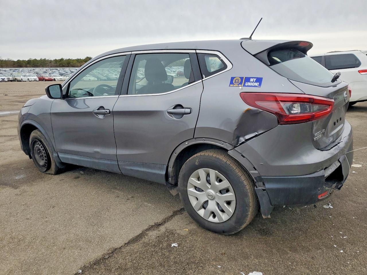 2020 Nissan Rogue Sport s
