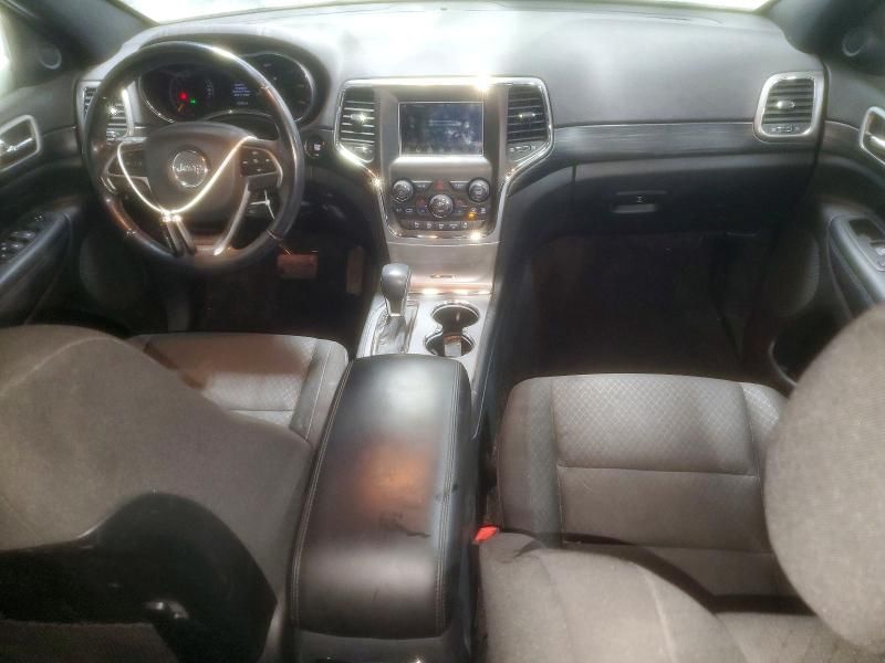 2020 Jeep Grand Cherokee Laredo