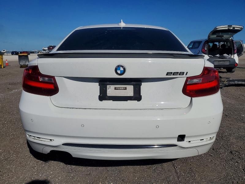 2016 BMW 228 i Sulev