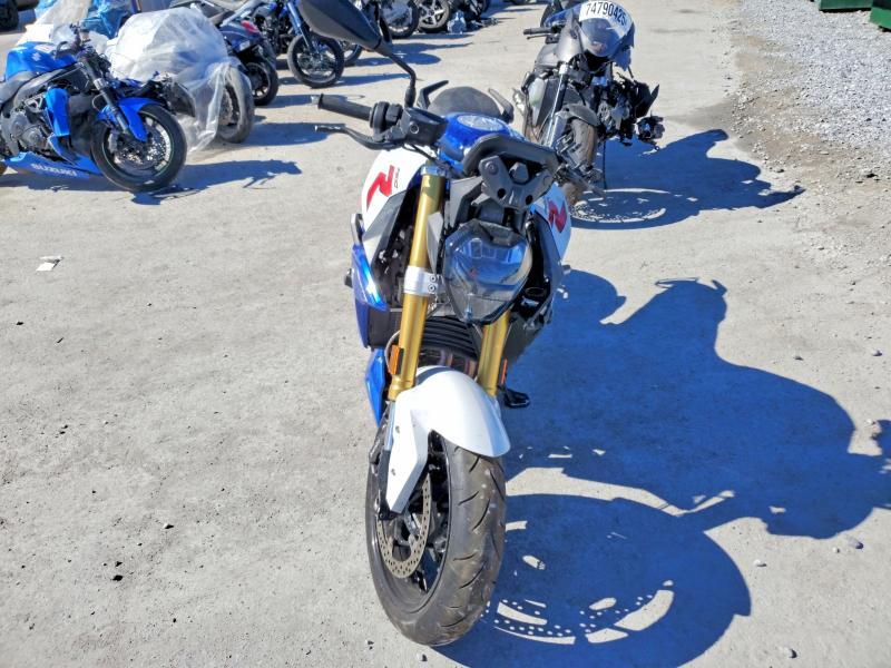 2023 BMW F 900 R