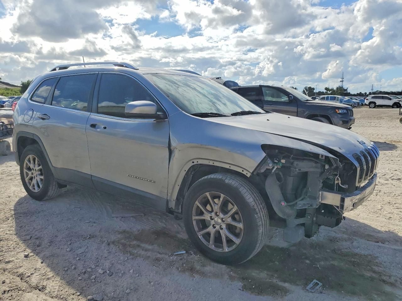 2016 Jeep Cherokee Latitude