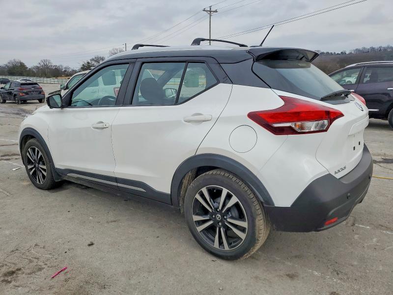 2018 Nissan Kicks s