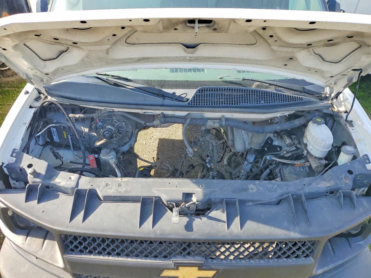 2014 Chevrolet Express BOX Truck