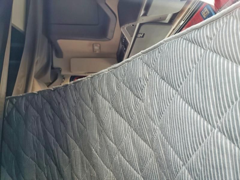 2017 Volvo Vnl Semi Truck