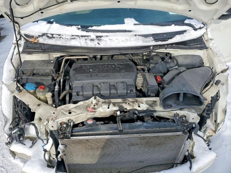 2014 Honda Odyssey lx