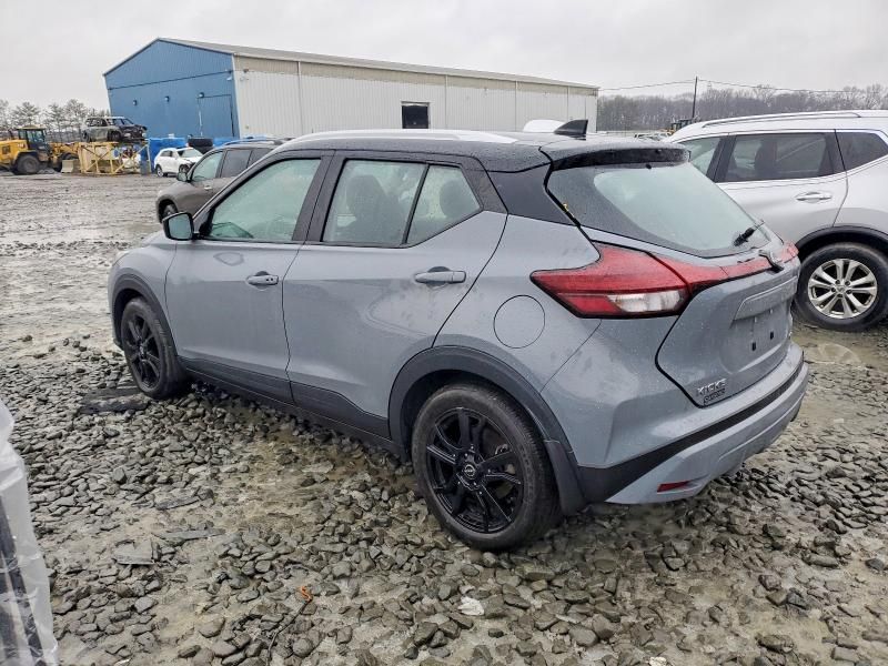 2023 Nissan Kicks sv